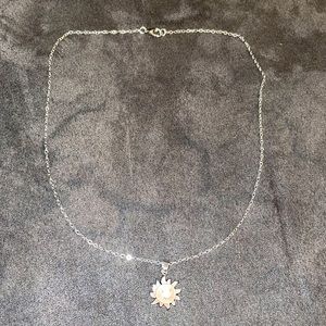 Cute sun necklace ☀️